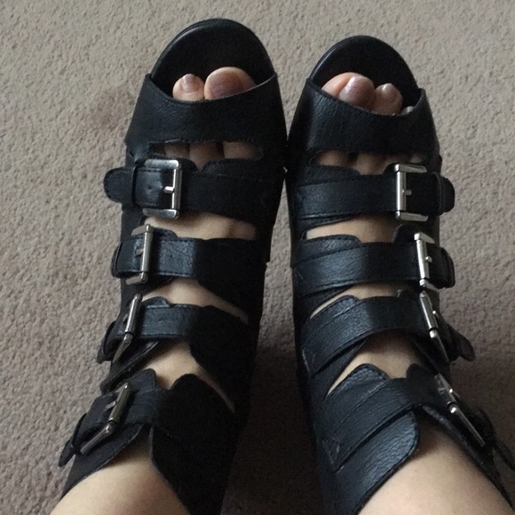 Aviator Call It Spring - Picture 5 of 5